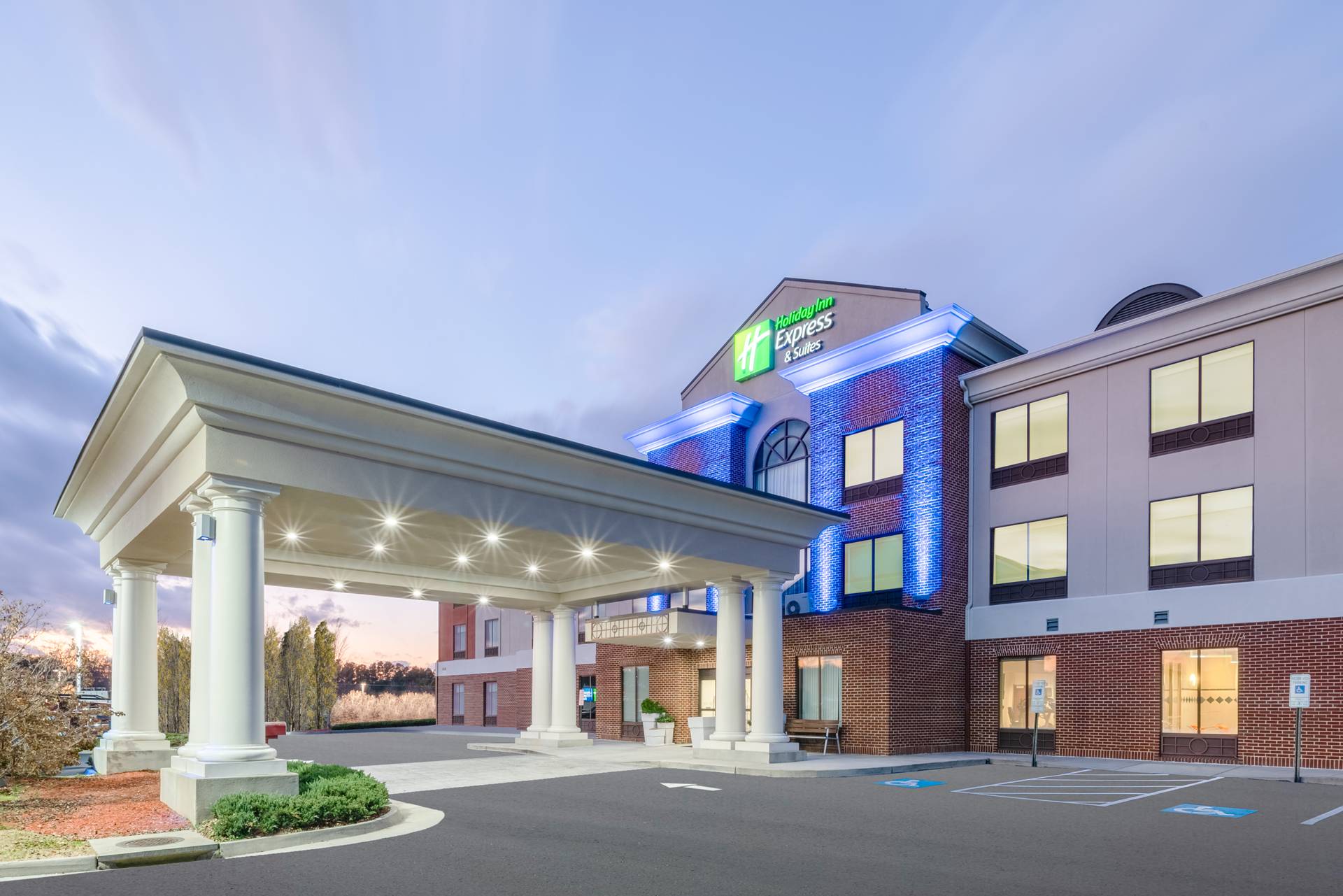 Newport Hospitality Group Selected to Operate Holiday Inn Express & Suites Tappahannock, VA