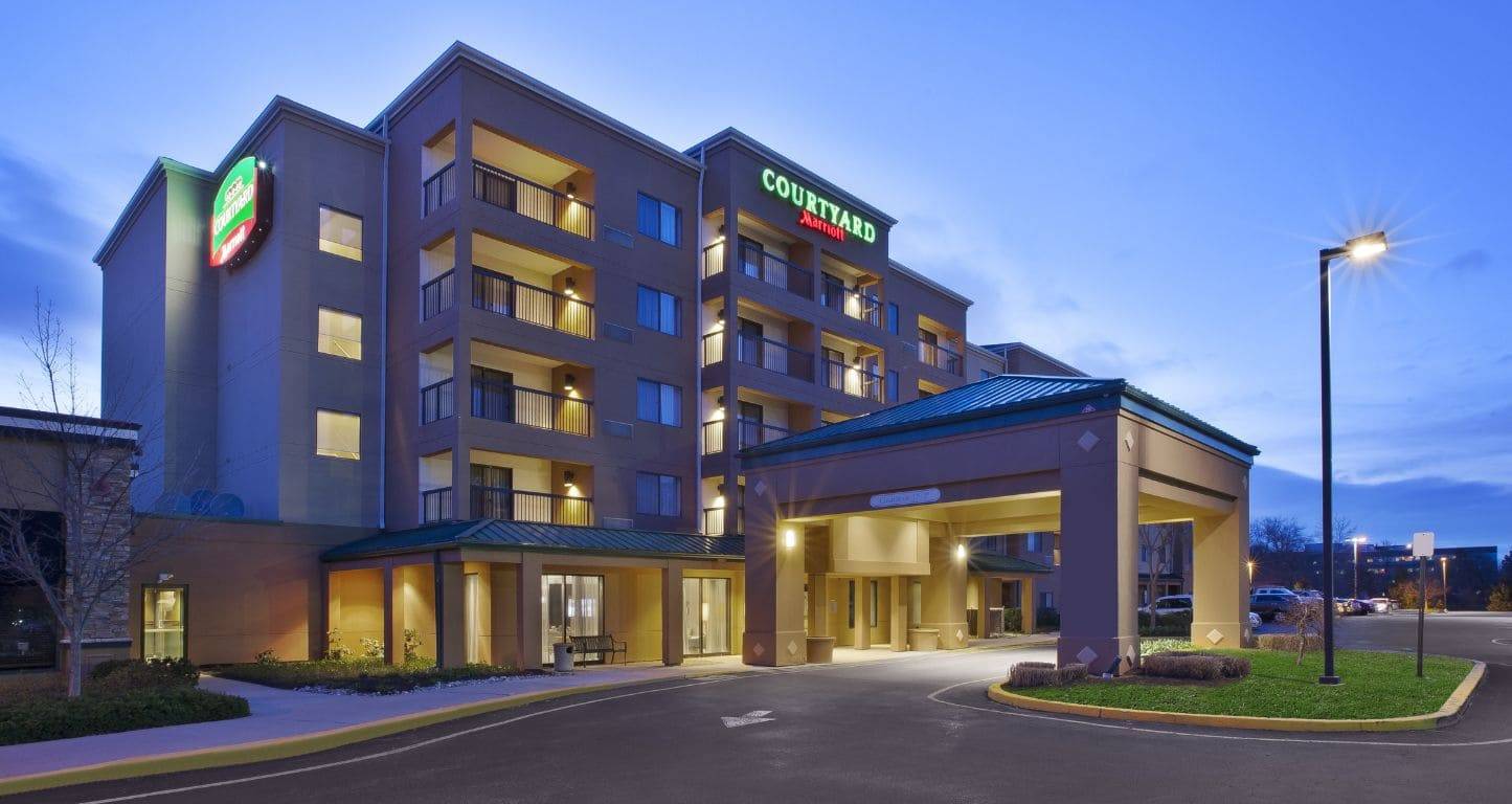 Exterior view of Courtyard Somerset