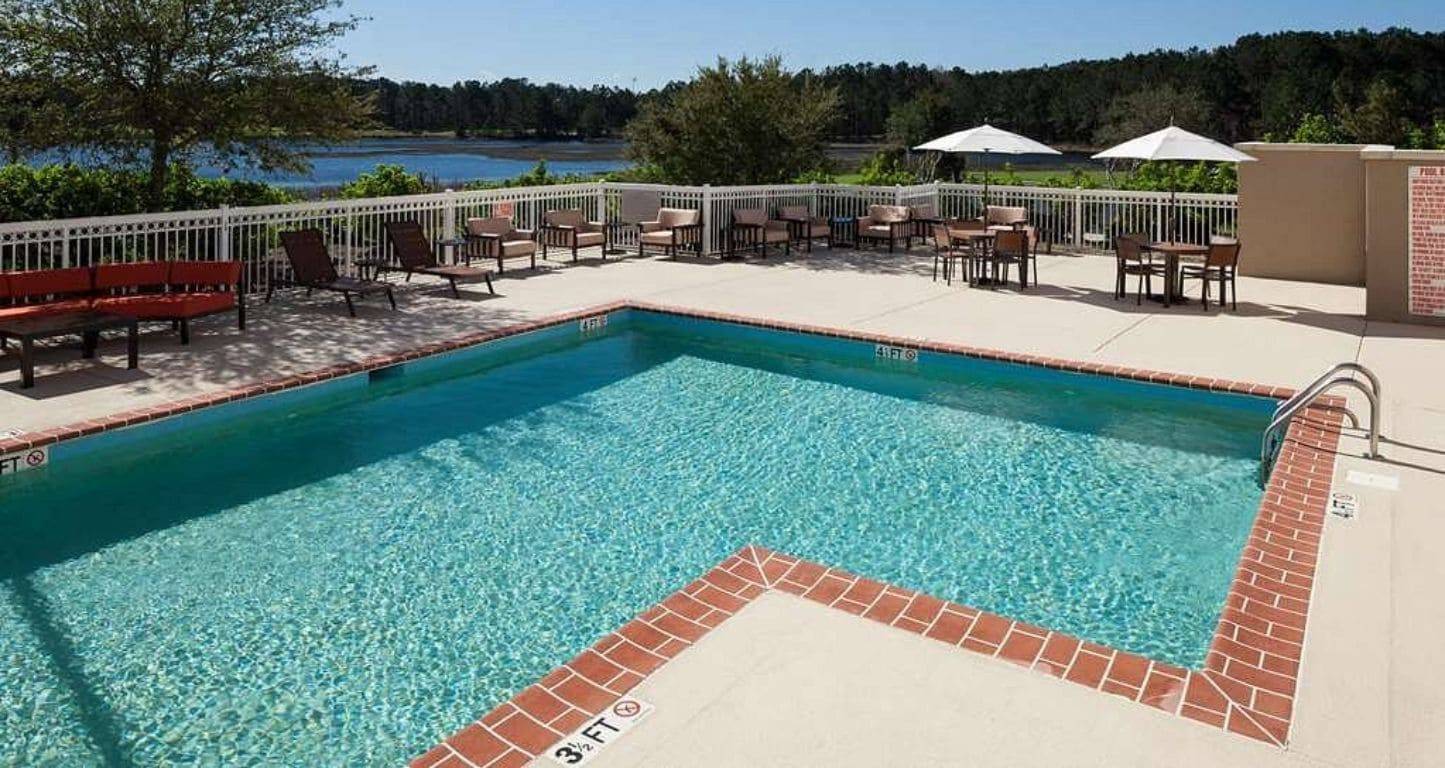 Outdoor pool at Hilton Garden Inn Savannah Airport