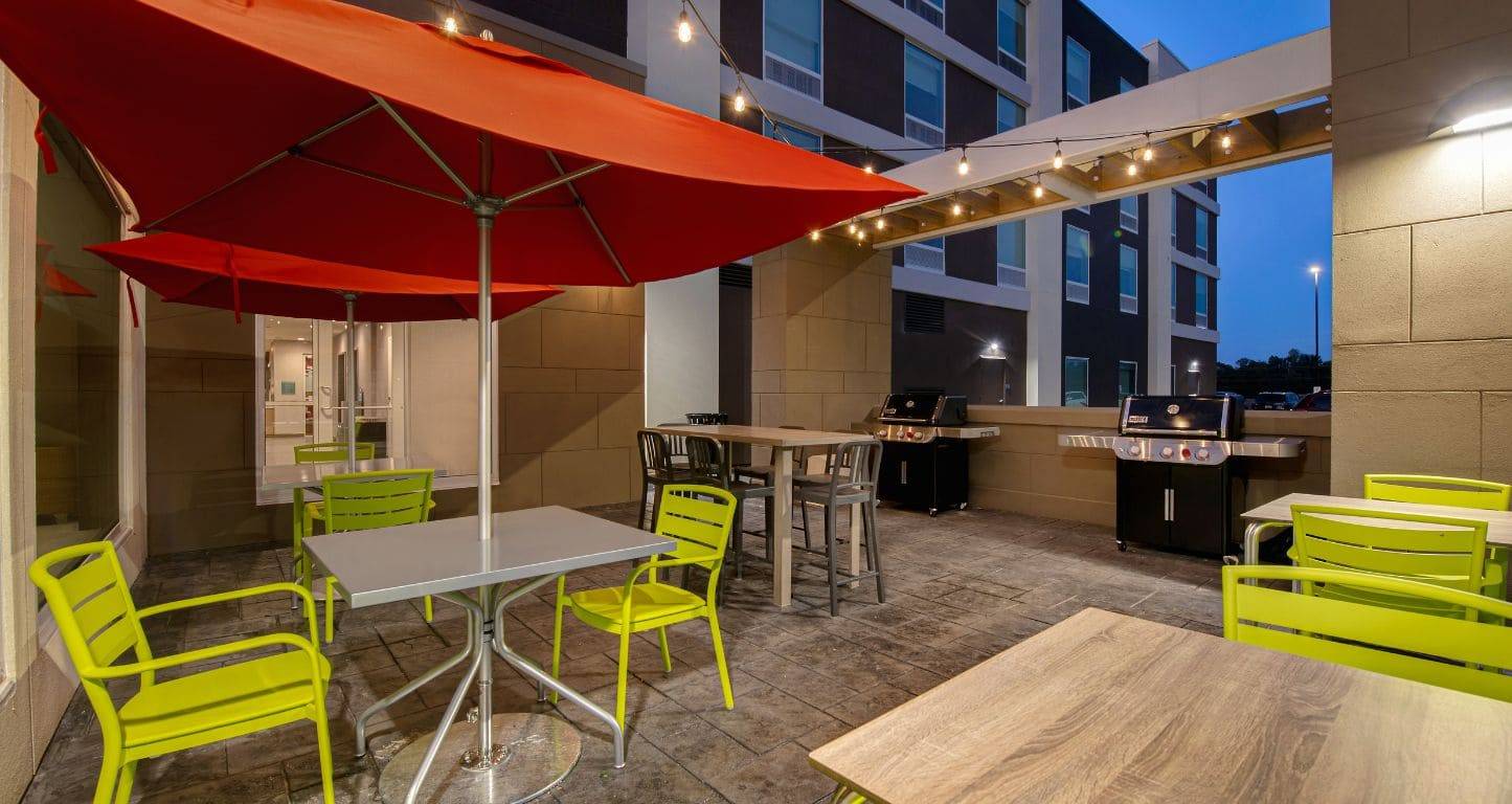 Patio at Home2 Suites Fayetteville North