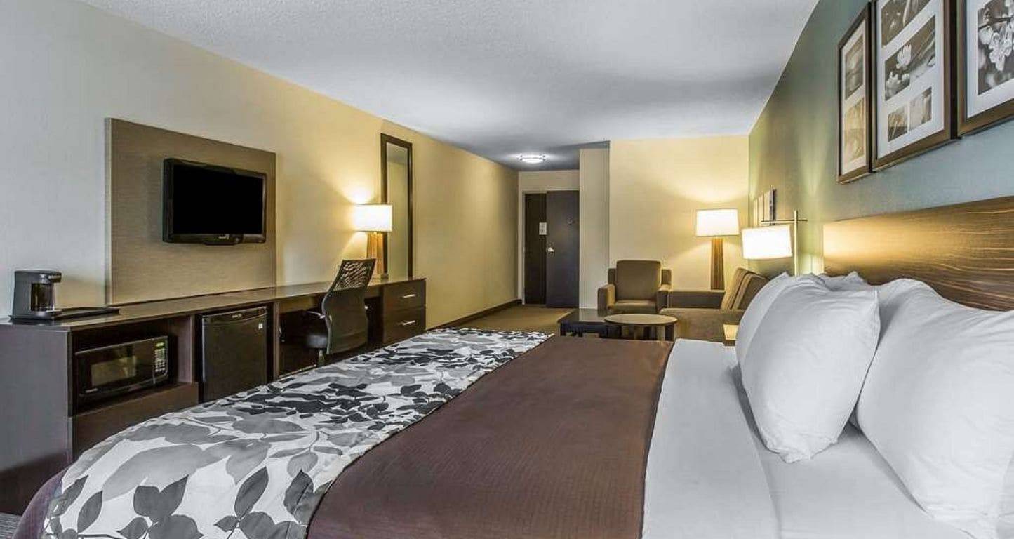 Guest room at Sleep Inn & Suites Clintwood