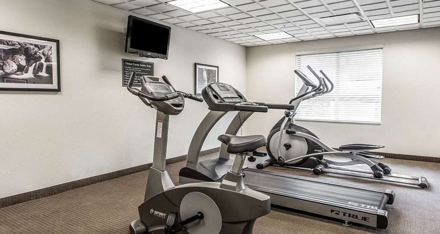 Fitness center at Sleep Inn & Suites Clintwood