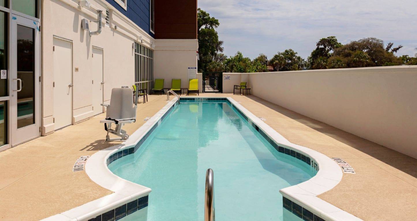 Outdoor pool at SpringHill Suites Beaufort