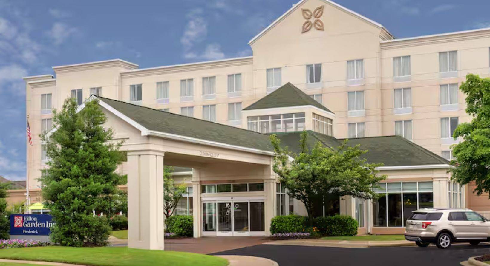 An exterior view of Hilton Garden Inn Frederick during the day